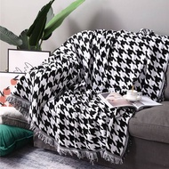 Sofa Throw Blanket Light Luxury Retro Style Houndstooth Fabric Sofa Cushion Four Seasons Universal Anti-slip Recliner Cushion Sofa Cover All-Inclusive Fabric