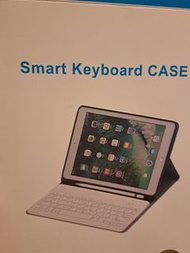 （不連平板 ! 不連tablet!)  100%全新 有盒 360度 可旋轉 平板電腦 保護殼  + 充電式 藍芽 無線 keyboard Samsung 三星Tab S9FE 適用 便攜式