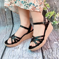 Fashionable 5p high heel wedge shoes with cross straps - X009