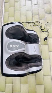 iSqueez 腳部按摩器