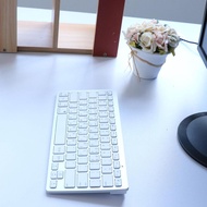 [xdnblun] Portable Slim Korean 78 Keys Wireless Bluetooth Keyboard Universal Stylish