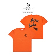 ADLV [acme de la vie] เสื้อยืด Oversize รุ่น Embossing Script Logo Short Sleeve T-Shirt Orange (5023