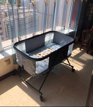 Baby crib/ Baby Cot / Baby Bed / Newborn baby bed / bb床 / 嬰兒床 / bb網床