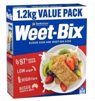 澳洲直送🇭🇲Sanitarium Weet-Bix（新康利）低脂全麥片 1.2kg😍 是一款來自澳洲的經典全穀物早餐選擇💛該產品以 97% 全麥 製成👍呈現獨特的餅乾塊狀😊主打高纖💙低糖💜低脂肪💚並富
