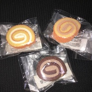 RARE mini Aoyoma Tokyo cakeroll original squishy