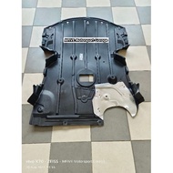 Bmw E90 / E91 Engine Undercarriage Cover