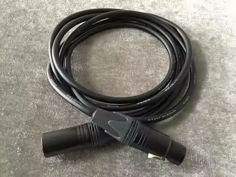 Microphone cable with NEUTRIK XLR male NC3MXX-B and female NC3FXX-B by Japan made CANARE L-2T2S