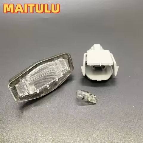 It is suitable for CR1 CR2 CR4 Honda 14-18 year 9th generation Accord rear license lamp housing cove