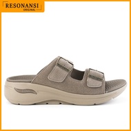 SANDAL WANITA TERBARU SKECHERS ORIGINAL GO WALK ARC FIT COKLAT EMPUK