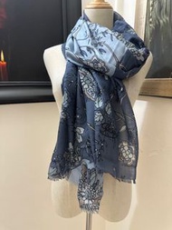 Gucci cashmere shawl/scarf 羊絨披肩圍巾