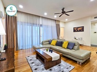 Pangsapuri 148 m² dengan 3 bilik tidur dan 2 bilik mandi peribadi di Bukit Bintang (Spacious 3BR KL 