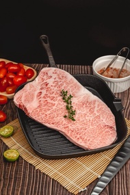 🔥JAPAN A5 WAGYU BEEF - SIRLOIN (STEAK) HALAL 300g🔥