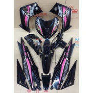 COVERSET LC 135 V1 HITAM KILAT (BG)