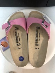 全新Birkenstock 拖鞋Size 36 /230