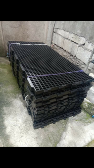 5PCS  2x4 ft doggoatpig heavy duty plastic matting PER BUNDLE (5PCS)