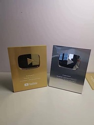 YouTube Creator Awards for Subscriber Milestone Play Button 31CM Replica Trophy (Silver)