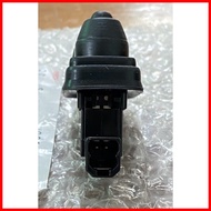 ◶ ✹ Isuzu Genuine Parts Door Switch: Isuzu Dmax, Alterra, Mux