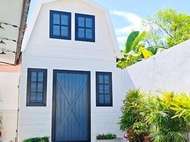 Canary Pool Villa Bangsaen