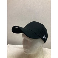 New Era 39Thirty NE Black Cap (M/L)