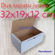 BIG SIZE SHOE CARDBOARD 32X19X12 CM (Accept SIZE request)