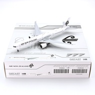 JC Wings XX40646 New Zealand Airlines B777-300ER ZK-OKU Passenger Aircraft Model 1/400