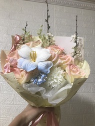 永生花玫瑰花束 仿真花 香皂花 假花 黃色 粉紅色 畢業禮 生日 紀念日 母親節 情人節禮物