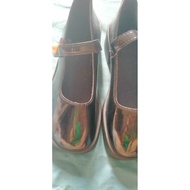 Shoes 5cm high, 35 feet fits well