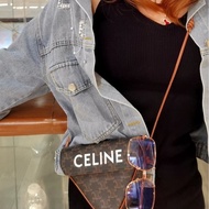 Celine 經典老花 三角包