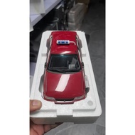 1/18 Brand New Unopened Three-Compartment Sharley TJ7100 Rental, (The Picture Is a Model Car, Shippe