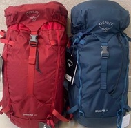OSPREY 小鷹 Skarab 34 甲蟲 34升 登山包｜空景背負 自帶防雨罩 外置水袋倉 輕質防水 三色可選