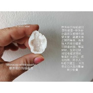 White agate decoration白玛瑙原石晶洞