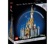 Lego Disney 100th Anniversary 43222 Disney Castle Cinderella Prince Charming Snow White Prince Florian Princess Tiana Prince Naveen Rapunzel Flynn Ryder - New In Sealed Box