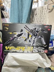 全新 Bandai DX超合金 YF-29 超時完要塞  Macross 30週年 Durandal Valkyrie Memorial Color Ver. 杜蘭朵爾華爾基雷