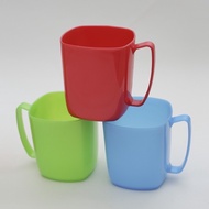 Combo of 2 Viet Nhat square plastic cups - cheap plastic cups
