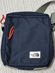The north face 北臉 方形 側背包