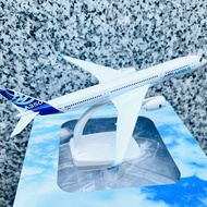 Airbus 350 XWB | Aviation Model 1:400 Scale | A350-900 Airplane Model with Display Stand