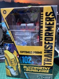 Takara Tomy Hasbro  transformers studio series 70,59, 102 bumblebee shatter optimus prime 大黃蜂 柯柏文 變形