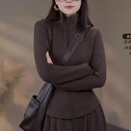 含奇軒秋款休閑運動風拉鏈外套女洋氣時尚修身顯瘦舒適百搭上衣