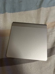 Apple Magic Trackpad 1