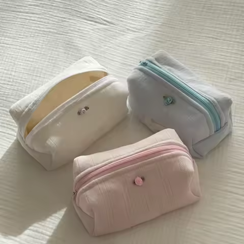 1 Piece Ins Fashion Makeup Case Elegant Simplicity Sweet Floral Lipstick Bag Portable Large Capacity