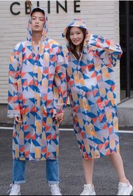 台灣有現貨進口雨衣女幾何全身通用便攜印花長款戶外新潮雨衣