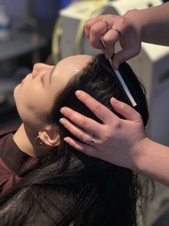 Pusat Perawatan Kulit Kepala & Rambut Rontok Premium di Moclock Konkuk Univ.