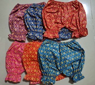 กางเกงขาสั้นเด็กผ้าลายไทย/กางเกงขาสั้นเด็กเล็กผ้าลายไทย