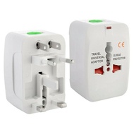 UNIVERSAL TRAVEL ADAPTOR