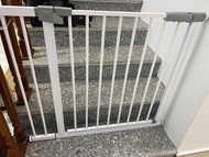 Thanh Chắn Cửa/Cầu Thang 92cm–96cm Có Mối Nối