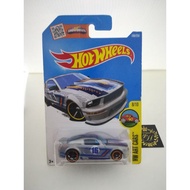 Hot Wheels '07 Ford Mustang