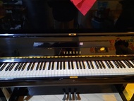 Yamaha U1 直立式鋼琴