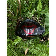 Đèn Hậu TST Sirius Hiệu Ứng F1 (Mica Khói STANLEY)