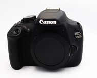 Canon EOS 1200D ตัวกล้อง เข้ากันได้กับ เลนส์ Canon EF และ EF-S เซ็นเซอร์ 18MP APS-C CMOS Full HD 1080p วิดีโอ หน้าจอแอลซีดี 3 “ ISO 100-6400 ระบบ 9 จุดออโต้โฟกัส 3 เฟรมต่อวินาทีถ่ายภาพต่อเนื่อง ฉากโหมด Intelligent Auto