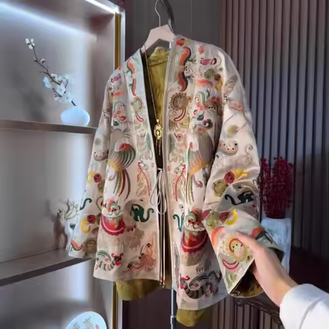 Luxury Embroider Chinese Style Tang Clothes Jacket Hanfu Costume Women Autumn Winter New Jacket Qipa